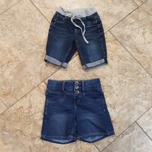 Girls denim shorts - Size 8